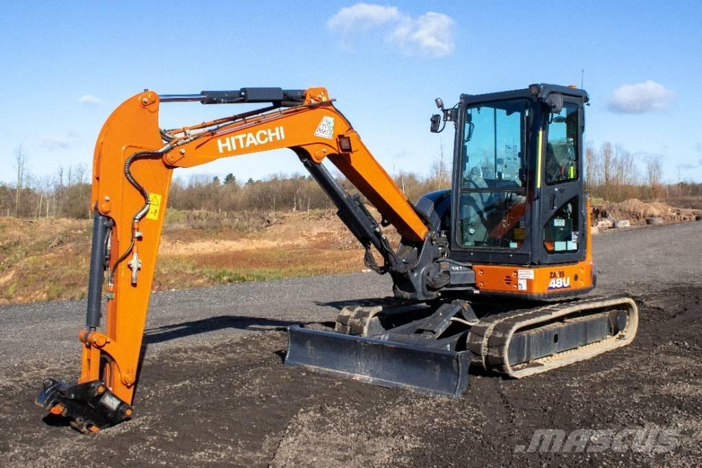 Hitachi ZX48U Miniescavadeiras