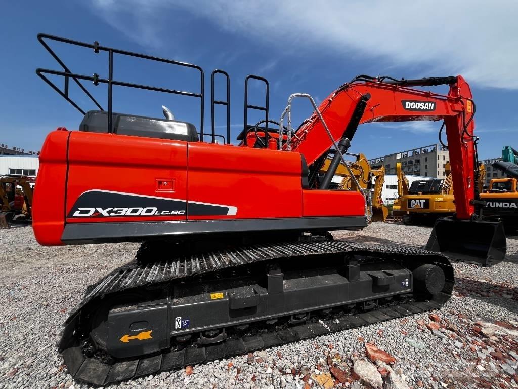 Doosan DX 300 LC-9C Escavadeiras de esteiras