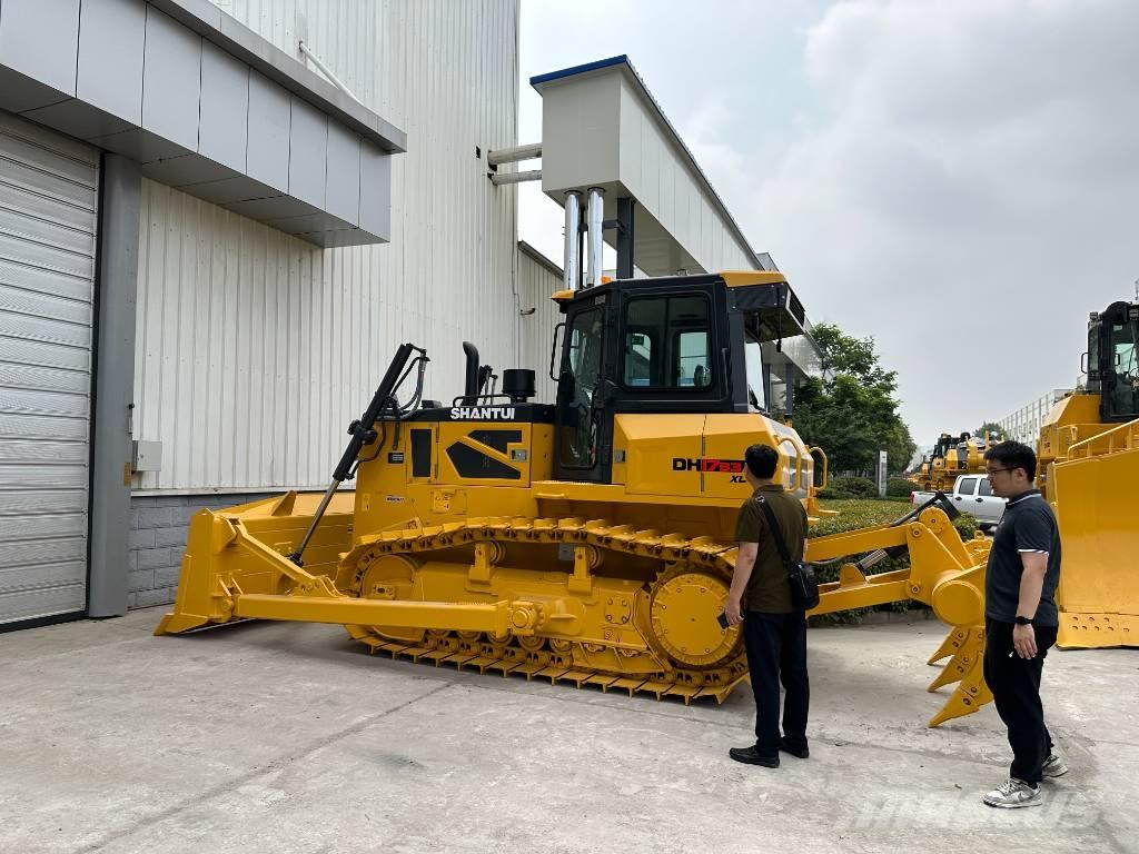 Shantui DH 17 Dozers - Tratores rastos