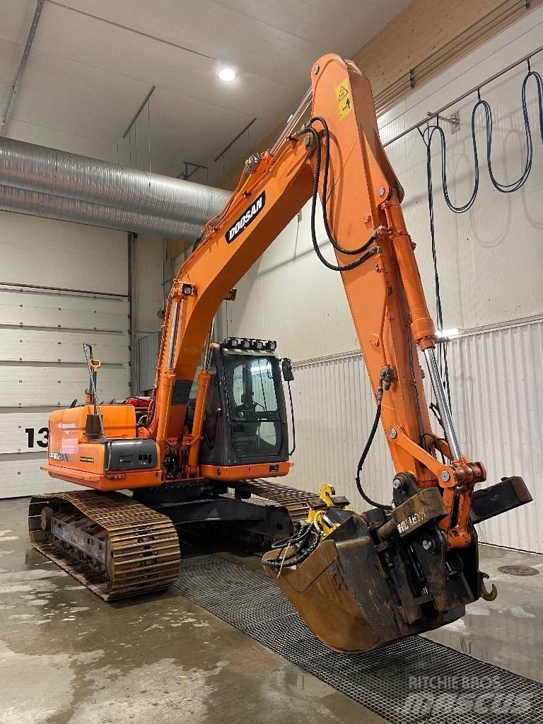 Doosan DX 160 Escavadeiras de esteiras