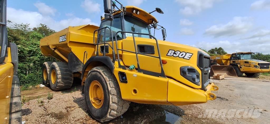Bell B 30 E Caminhões articulados