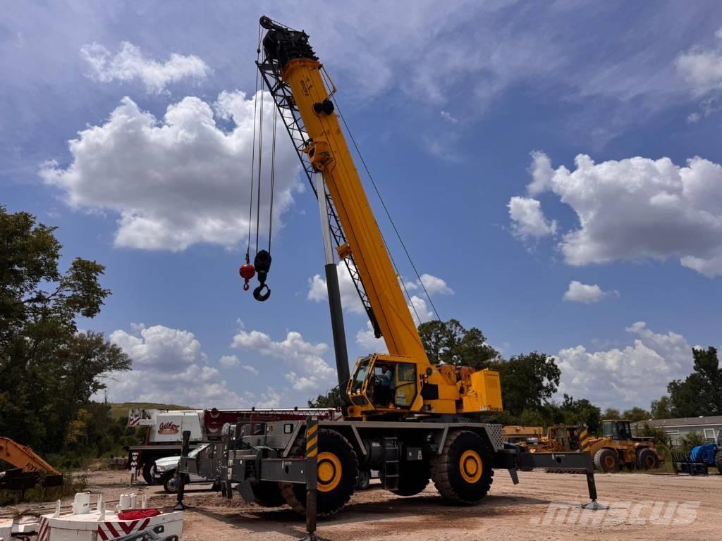Grove RT 9130 E-2 Gruas Fora-de-estrada