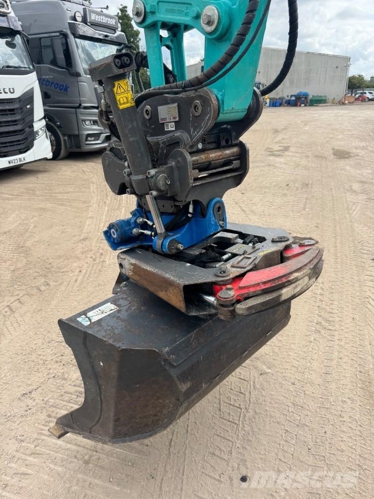 Kobelco SK45SRX-6E Miniescavadeiras