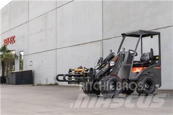 Cast 830D CARBON Mini carregadoras