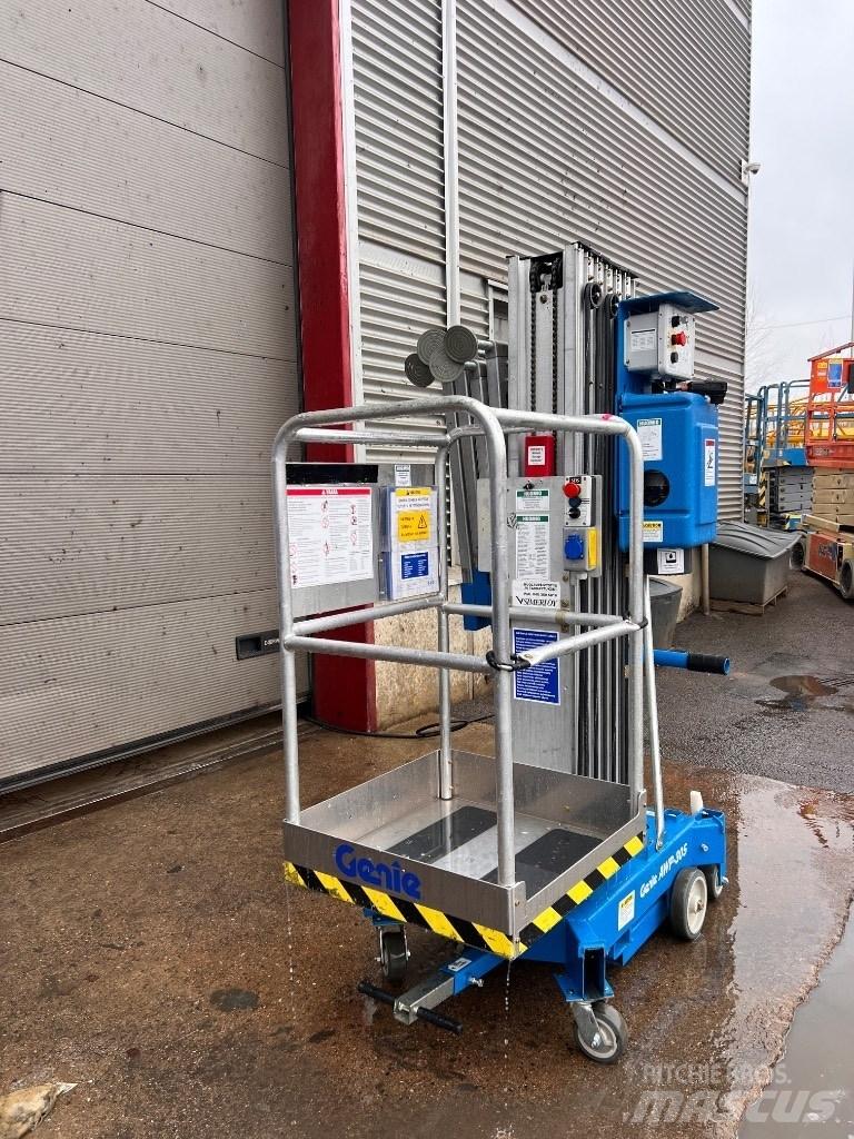 Genie AWP 30 Plataformas de Mastro Vertical
