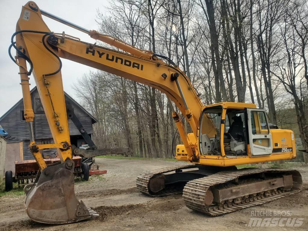 Hyundai R250LC-7 Escavadeiras de esteiras