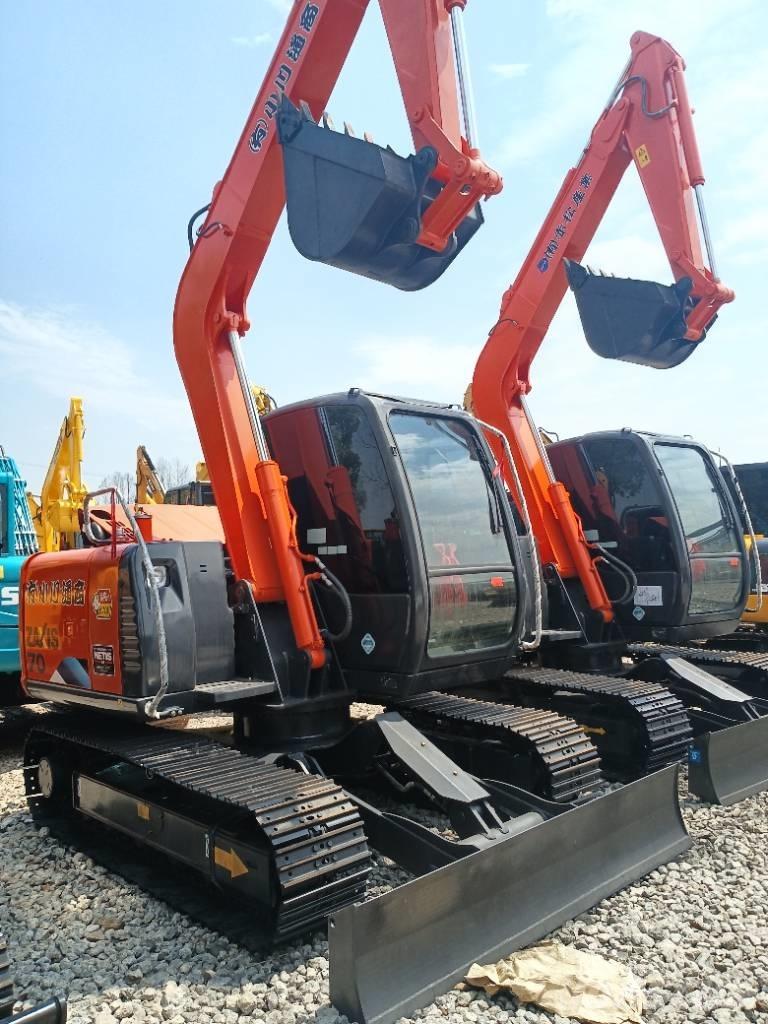 Hitachi ZX 70 Miniescavadeiras