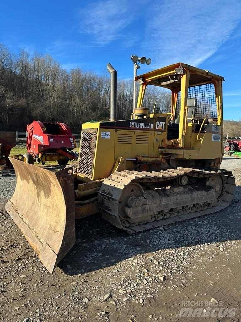 CAT D5C Dozers - Tratores rastos