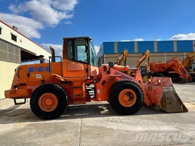 Fiat-Hitachi W170 Carregadeiras de rodas