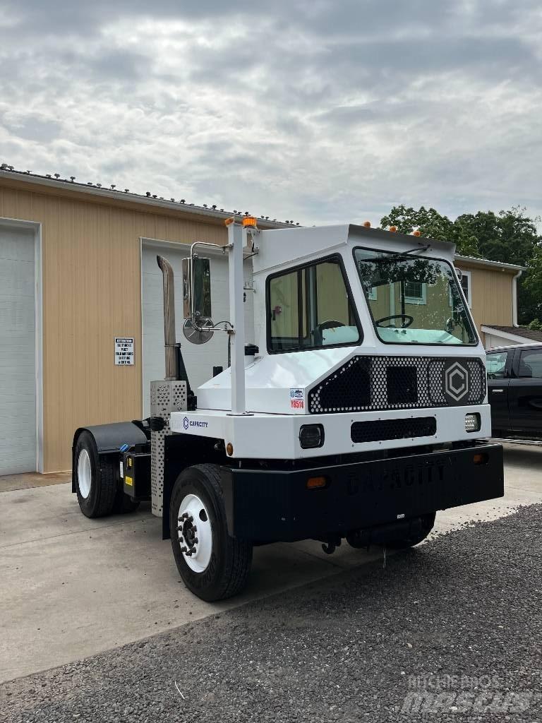 Capacity TJ5000 Tractores terminais