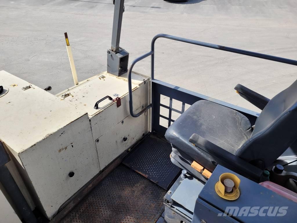 ABG Titan 326 Espalhadoras de asfalto