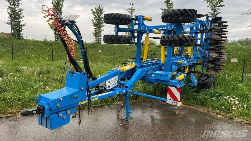 Farmet Terrix 450 PS Charruas aivecas