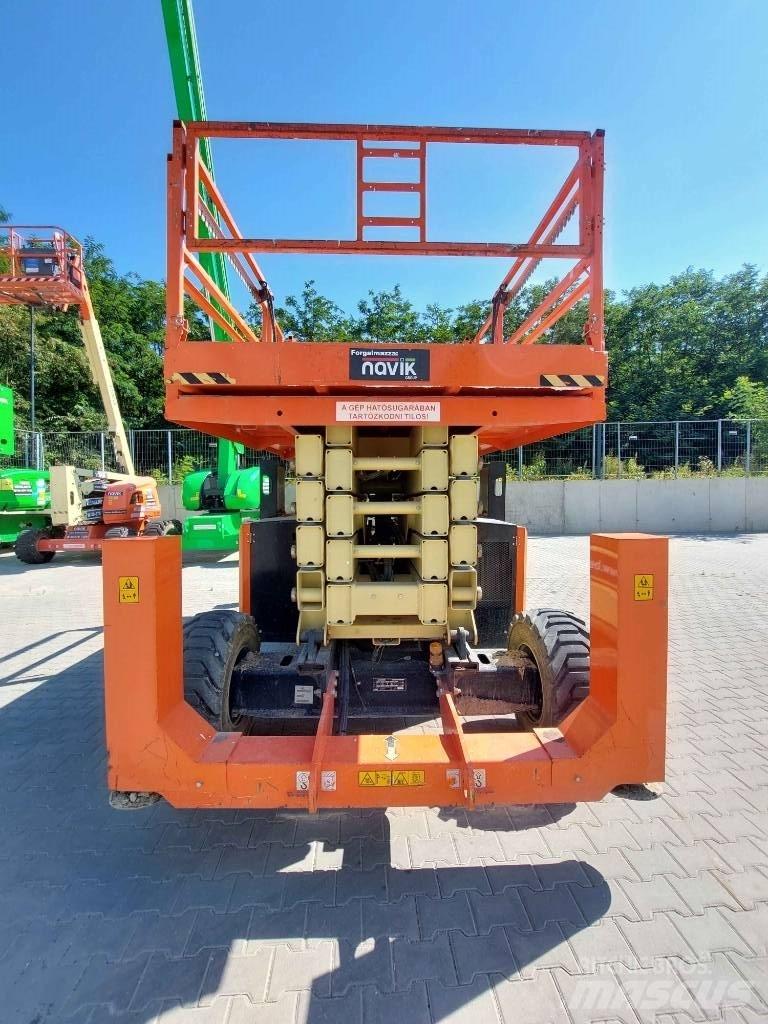 JLG 530 LRT Elevadores de tesoura