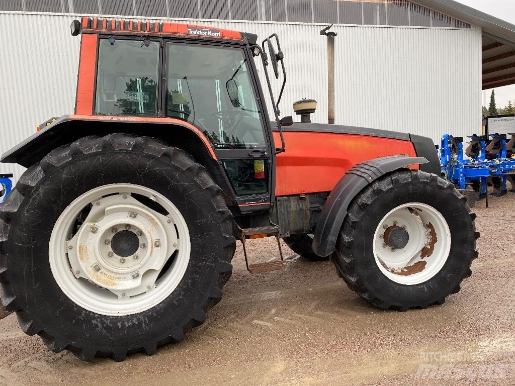 Valtra Valmet 8400 Tratores Agrícolas usados