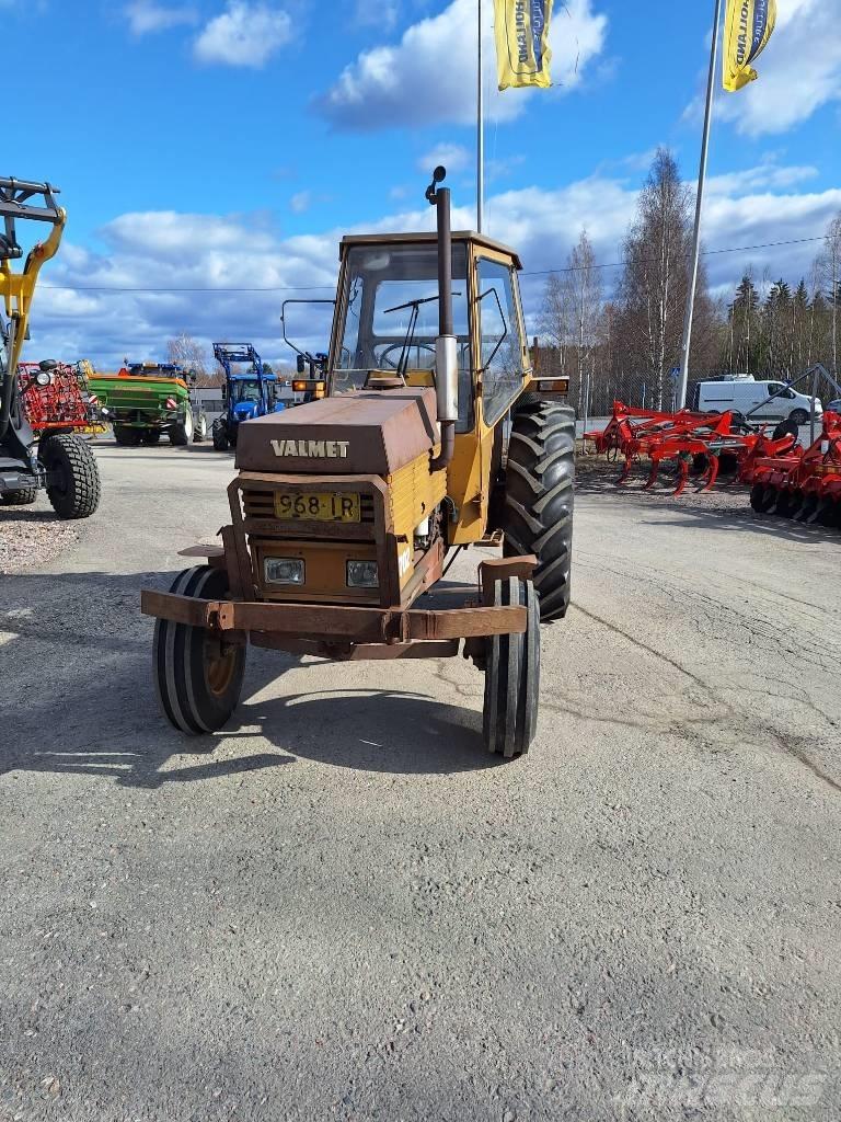 Valmet 702 Tratores Agrícolas usados