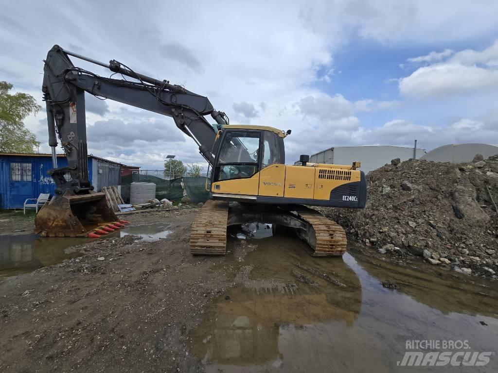 Volvo EC 240 C Escavadeiras de esteiras