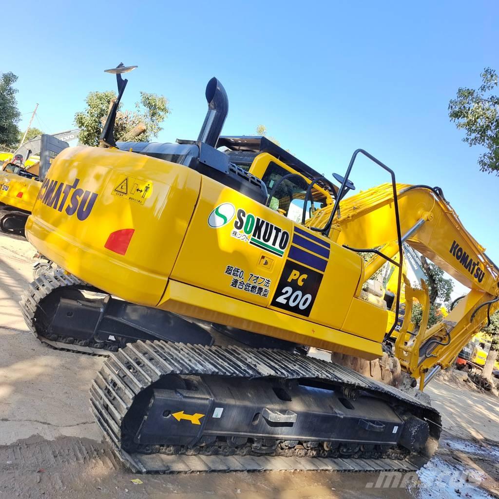 Komatsu PC 200-8 Escavadeiras de esteiras