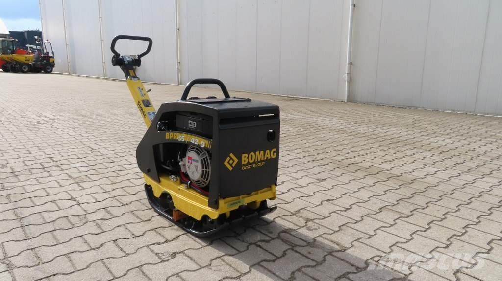 Bomag BPR 35/42D Vibradores