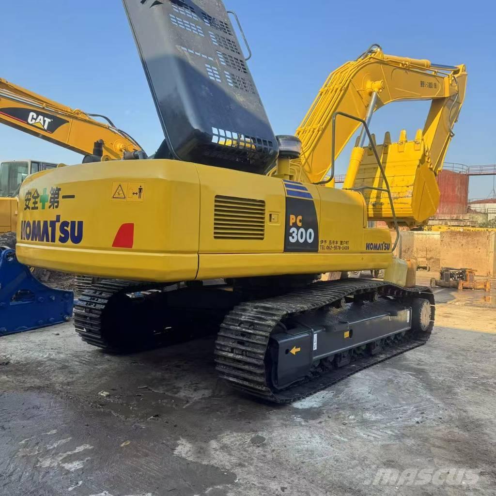 Komatsu PC 300 Escavadeiras de esteiras