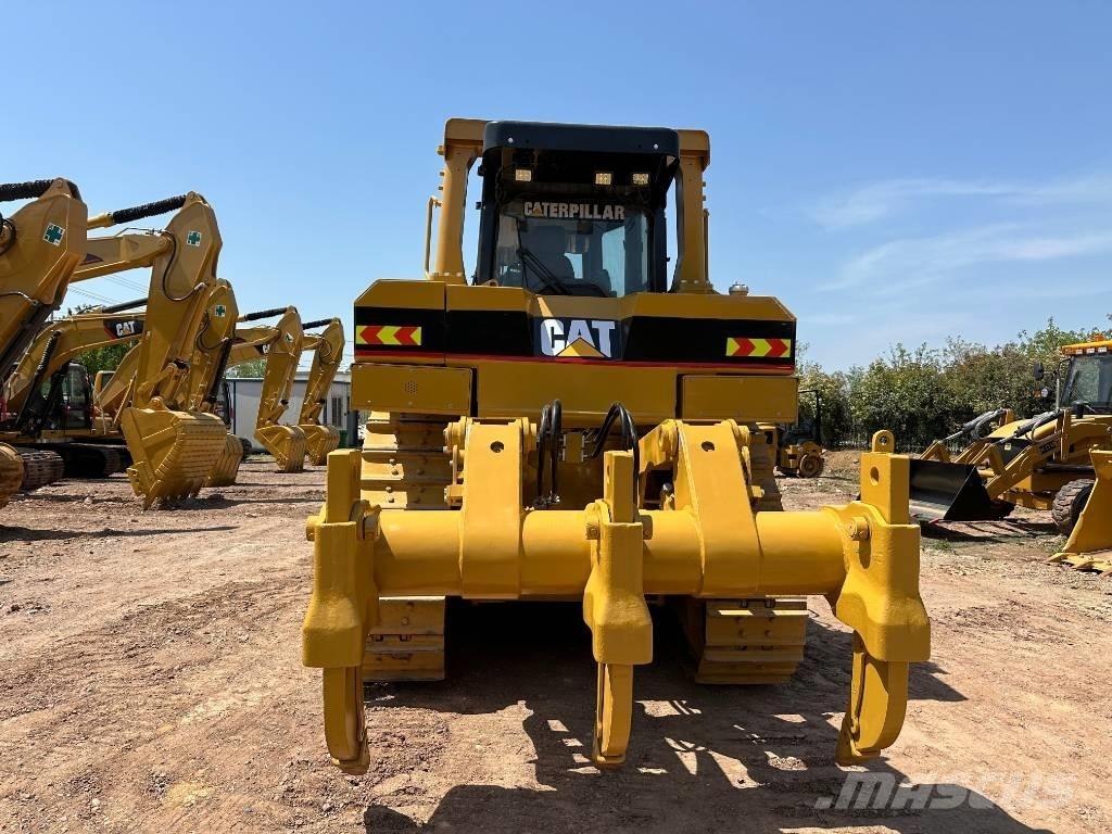 CAT D8R Dozers - Tratores rastos