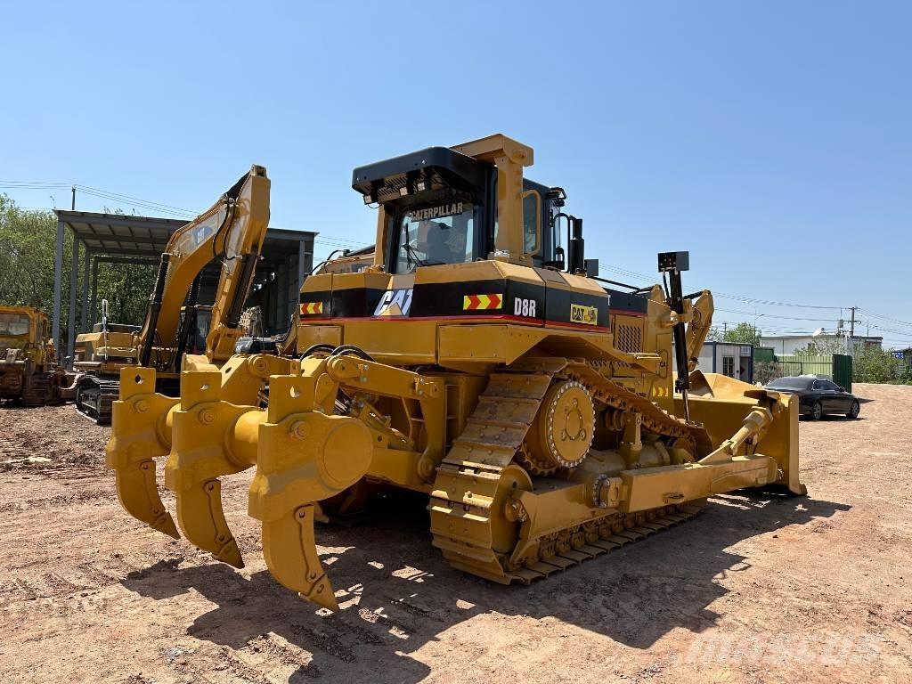 CAT D8R Dozers - Tratores rastos