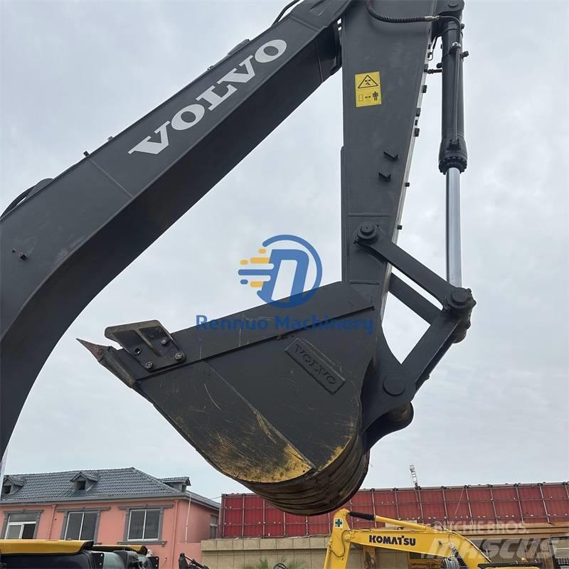 Volvo EC 240 Escavadeiras de esteiras
