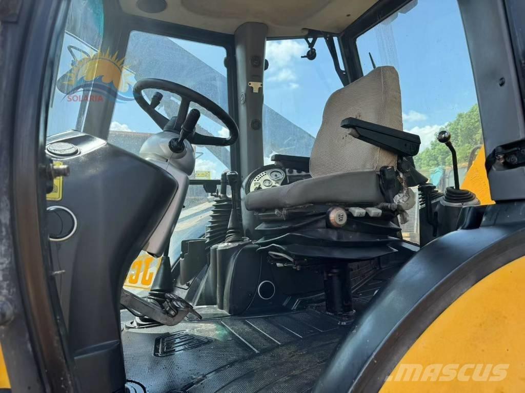 JCB 3 CX Retroescavadeiras