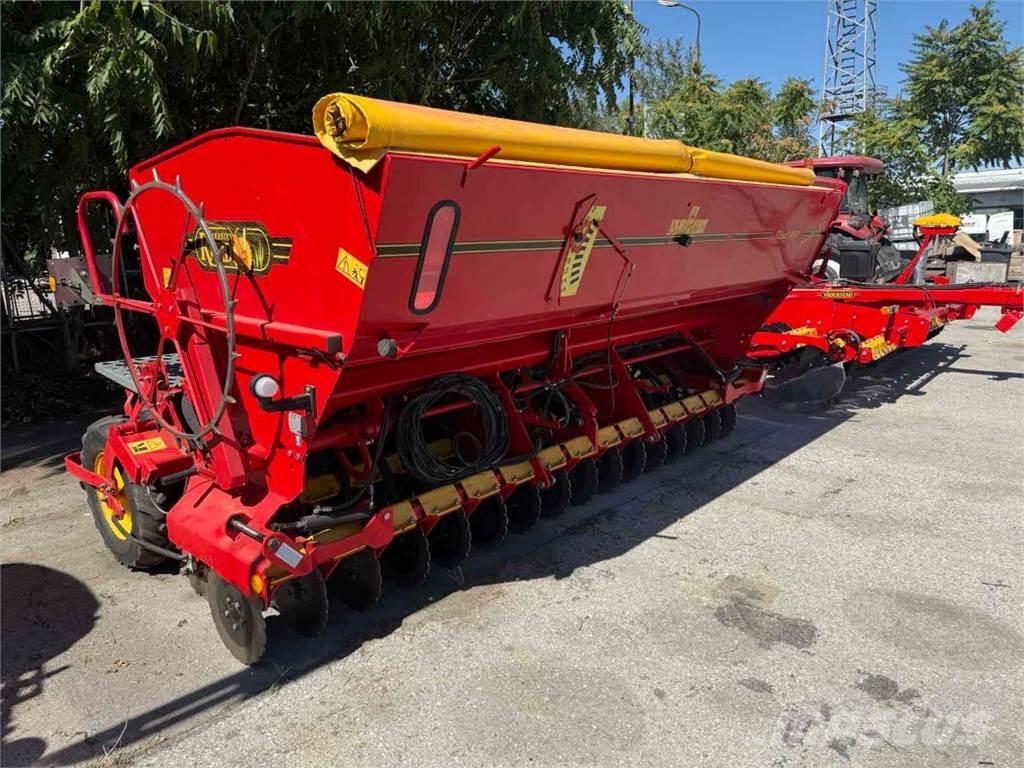 Väderstad RD400S Perfuradoras