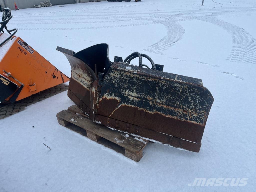 Uni-väg UV-220 Alisador de neve