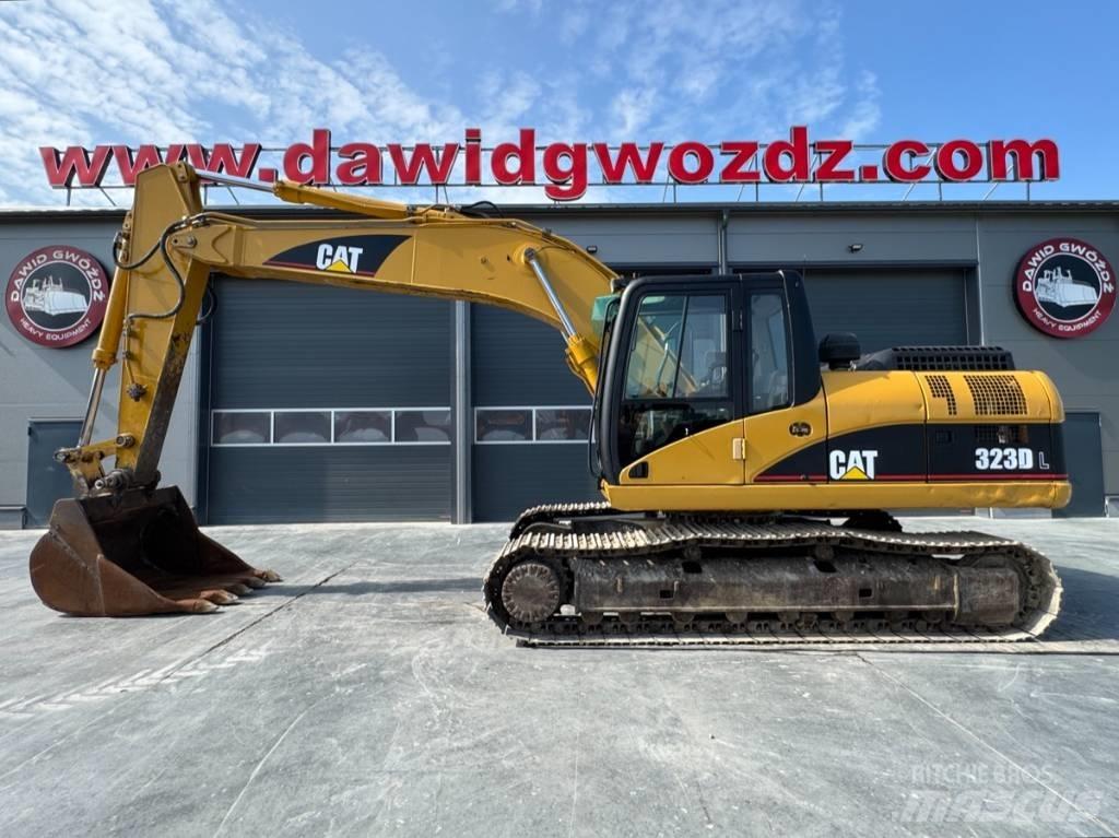 CAT 323 D L Escavadeiras de esteiras