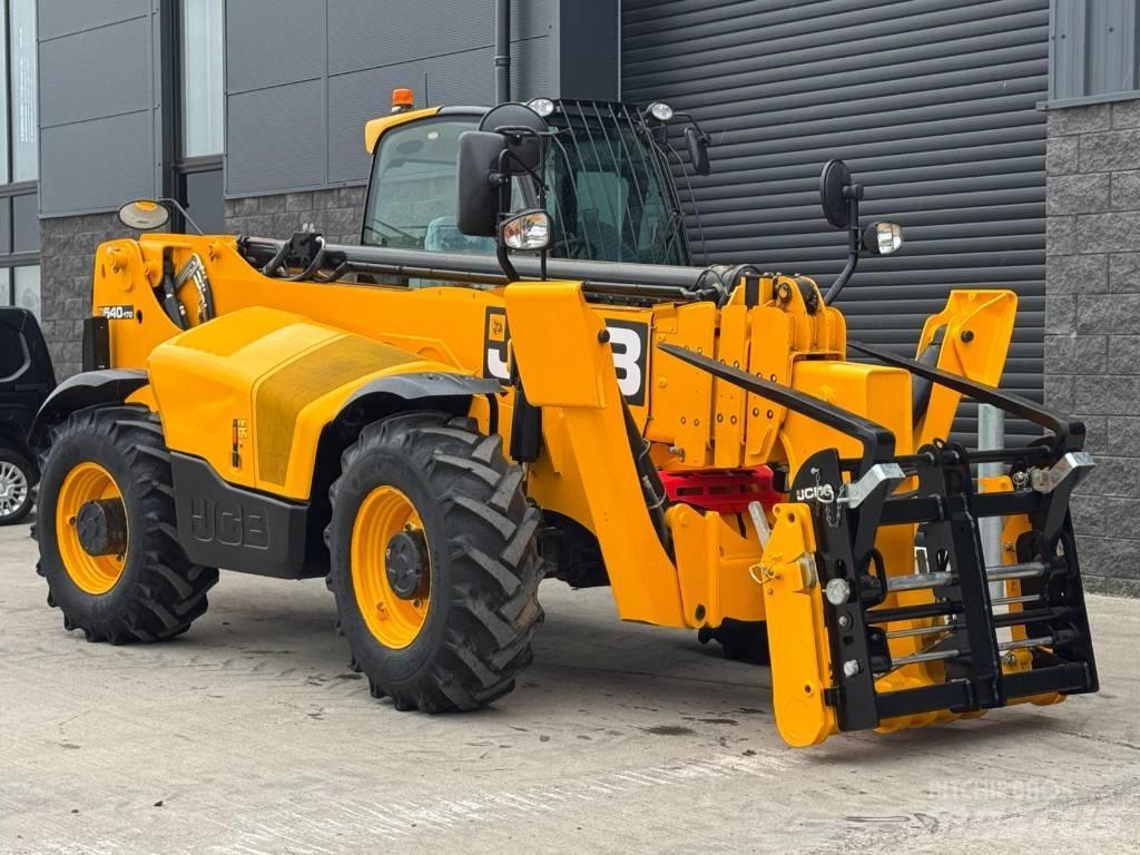 JCB 540-170 Manipulador telescópico