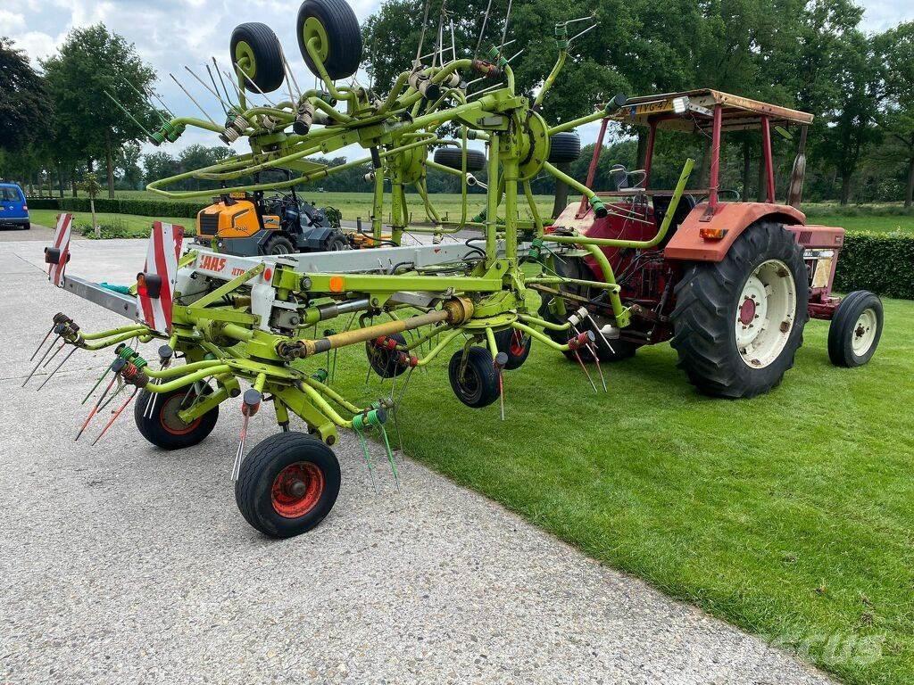 CLAAS volto 1050t Ancinho virador