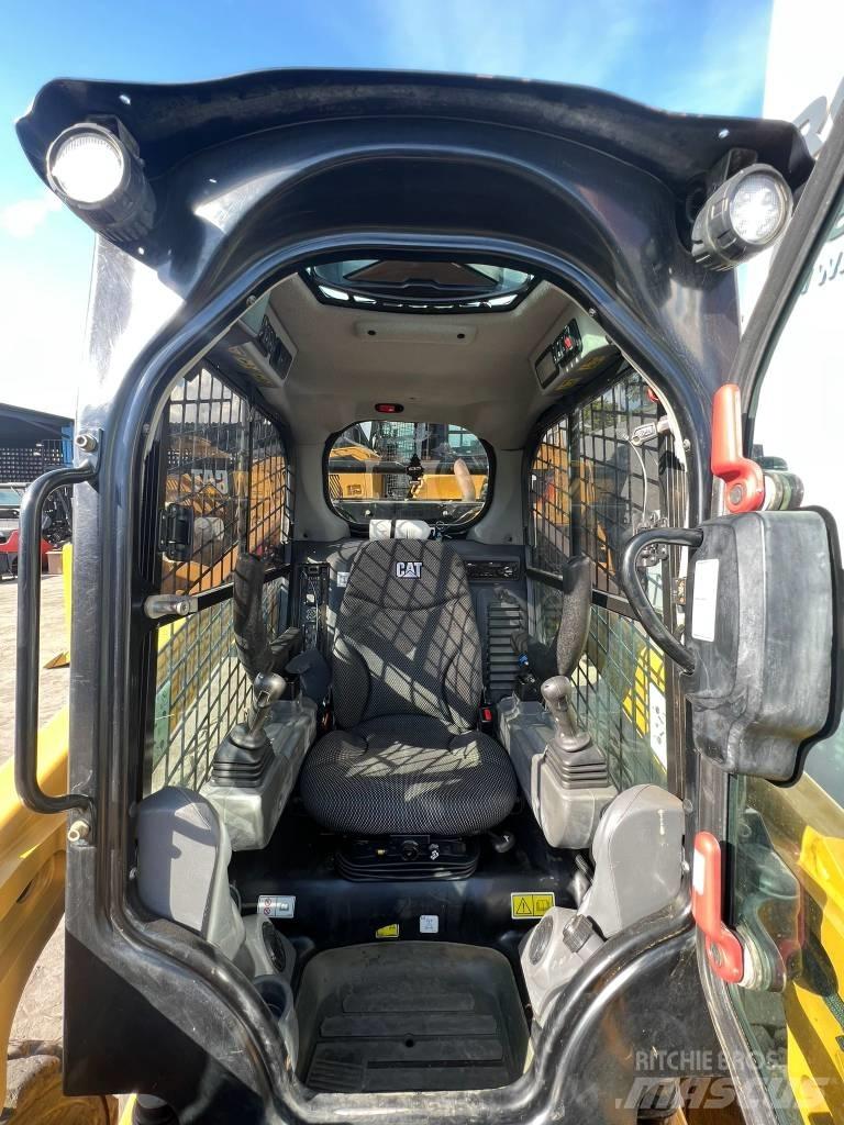 CAT 272D3 Minicarregadeiras