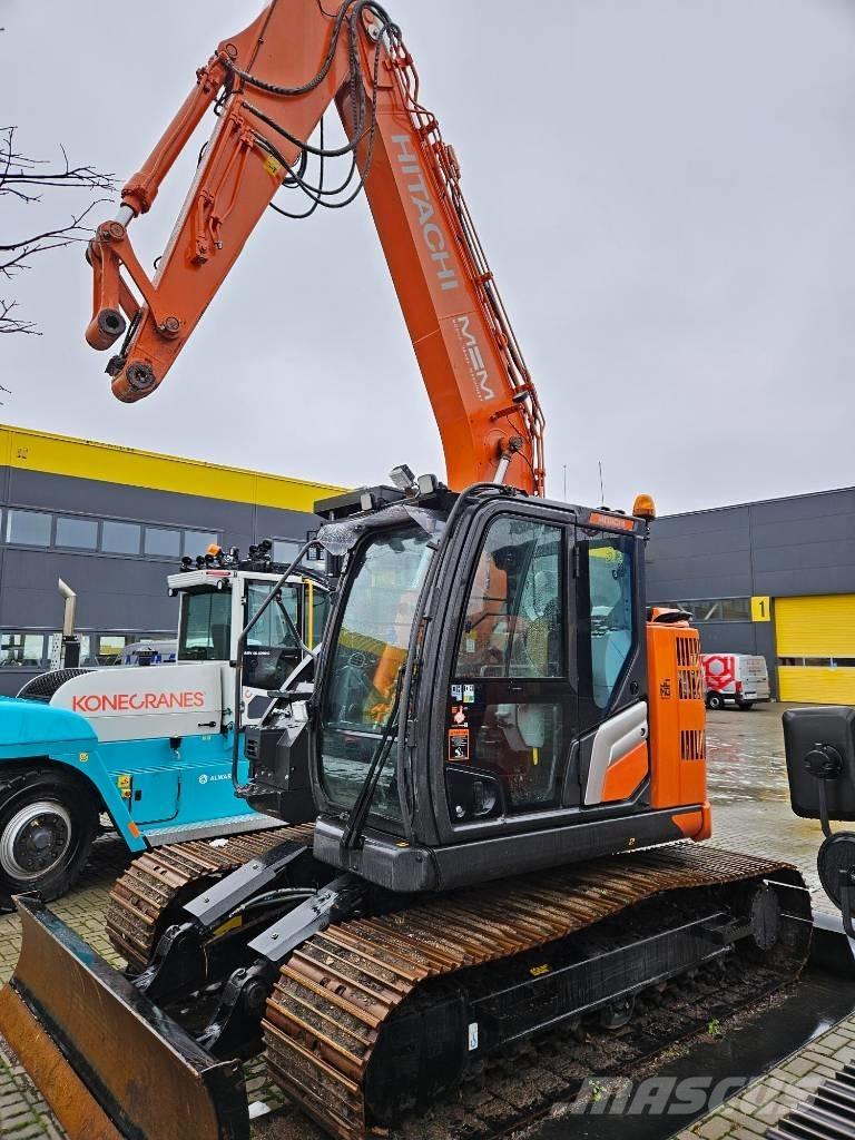 Hitachi ZX 135 US-7 Escavadeiras de esteiras