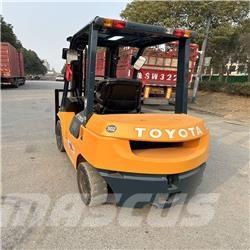 Toyota 62-7 FD N 30 Empilhadores Diesel