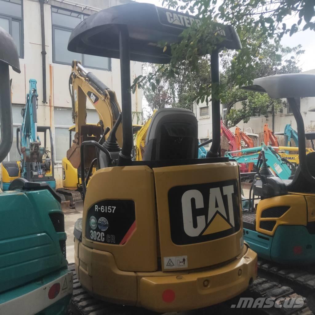 CAT 302C Miniescavadeiras