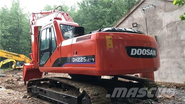 Doosan DH225LC-7 Escavadeiras de esteiras