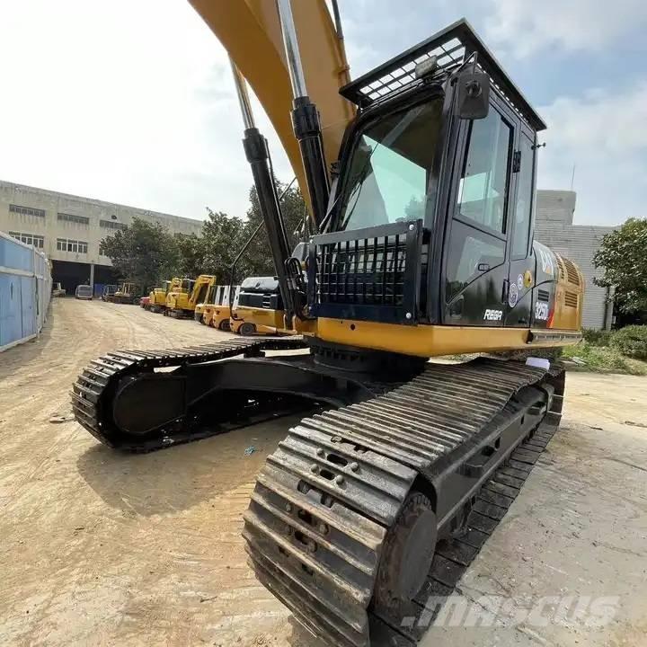 CAT 330D2 Escavadeiras de esteiras