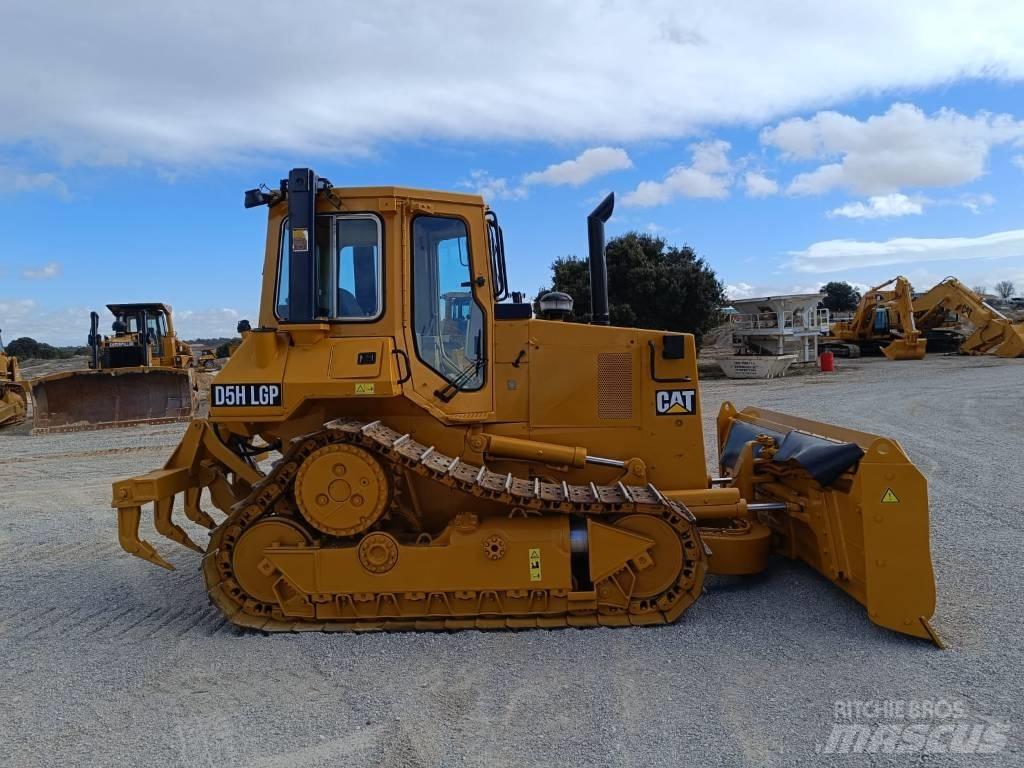 CAT D5H Dozers - Tratores rastos