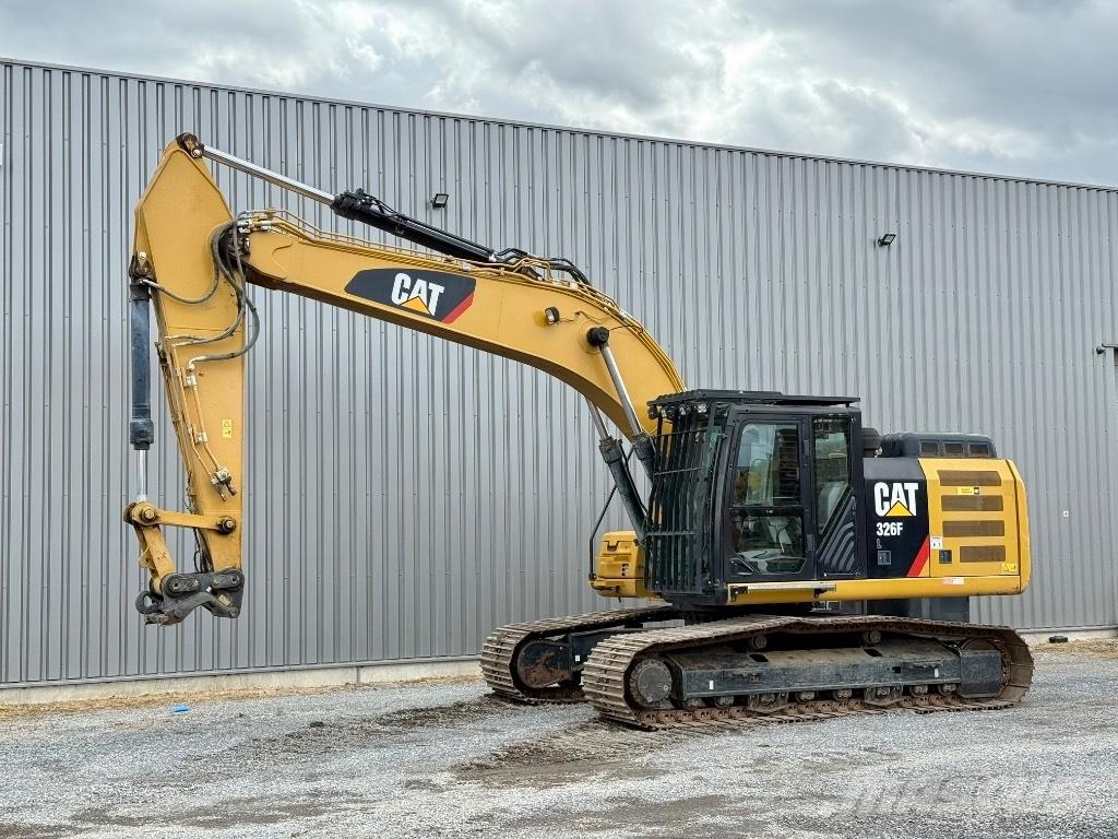 CAT 326 F L Escavadeiras de esteiras