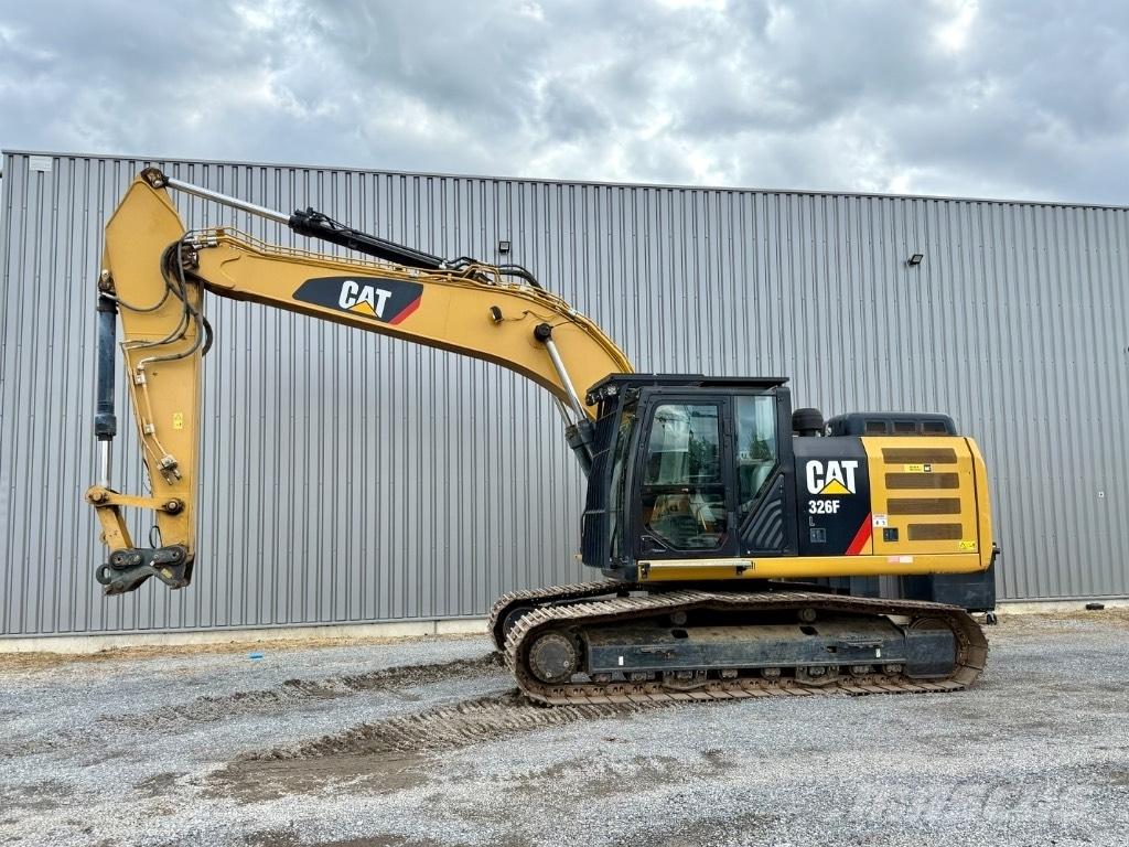 CAT 326 F L Escavadeiras de esteiras