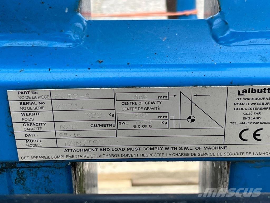 Albutt F402 Enfardadeira de rolos