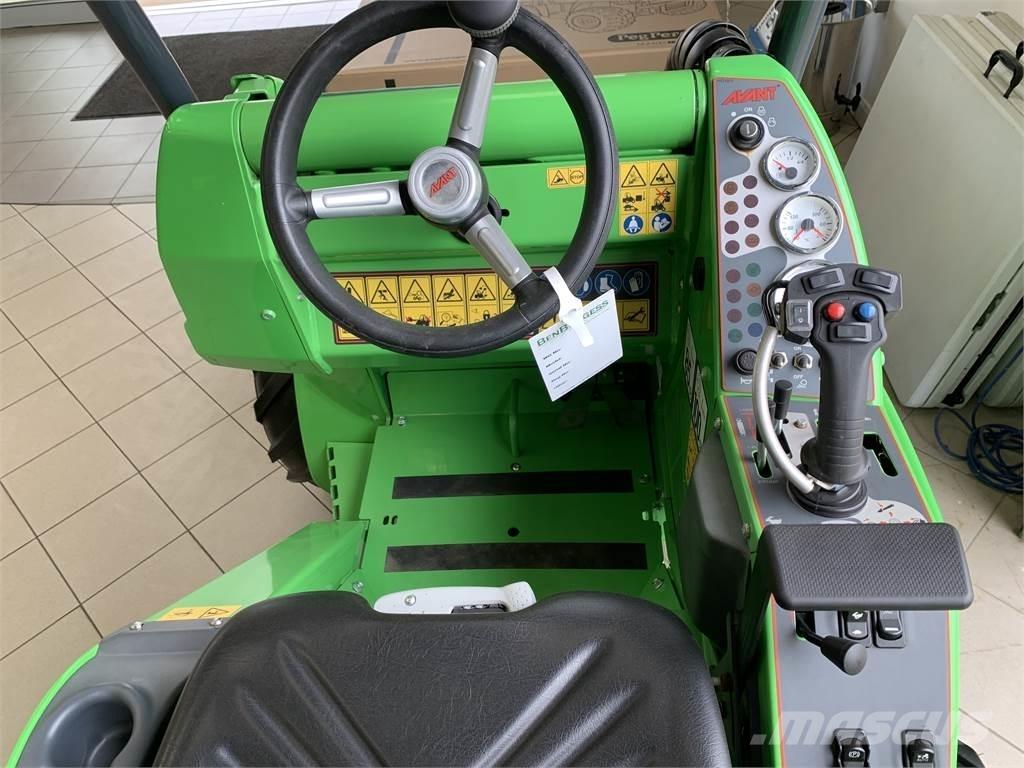 Avant 640 Carregadeiras de rodas