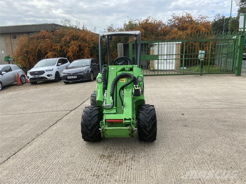 Avant 645I Carregadeiras de rodas