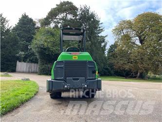 Avant AV 735 Carregadeiras de rodas