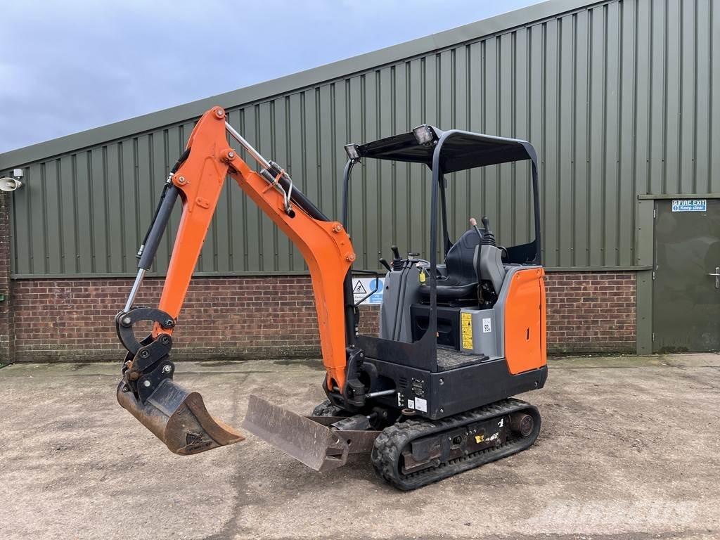 Bobcat E17 Miniescavadeiras