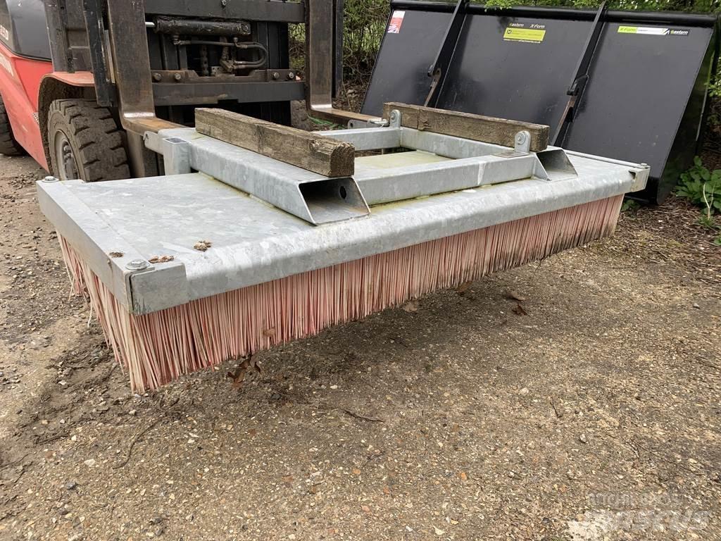 Jacobsen 6FT YARD Agricultura - Outros
