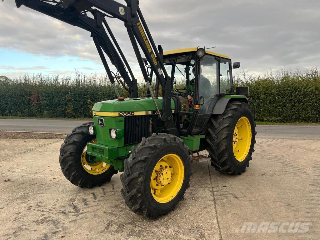 John Deere 2650 Tratores Agrícolas usados