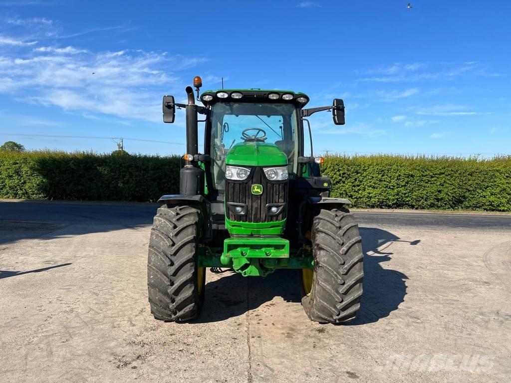 John Deere 6R215 Tratores Agrícolas usados