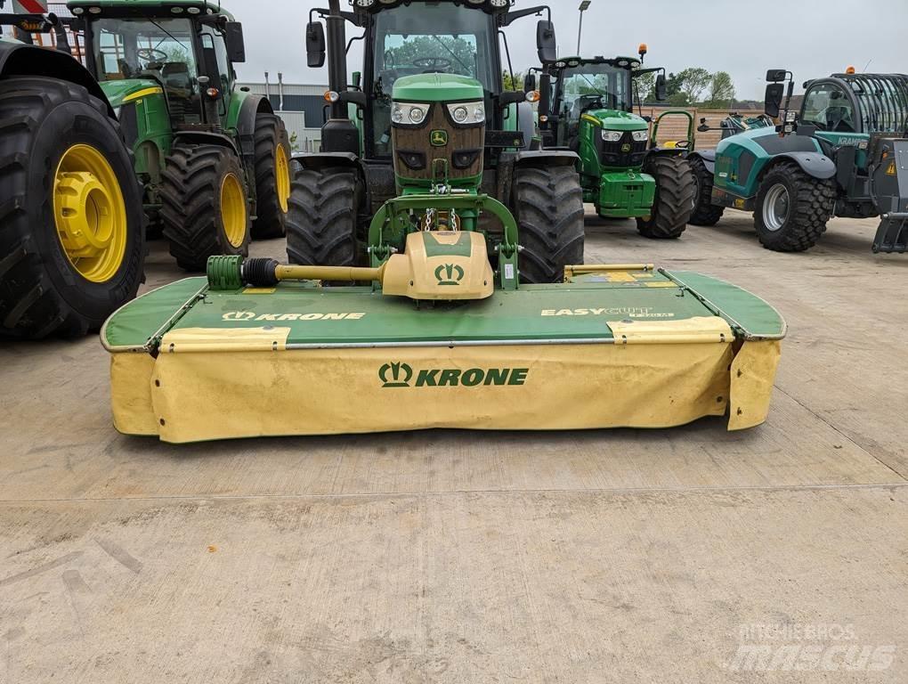 Krone F320M Gadanheiras e cortadores de folhas para pastos